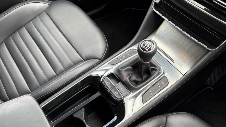 MG HS 1.5 T-GDI Trophy 5dr Petrol Hatchback